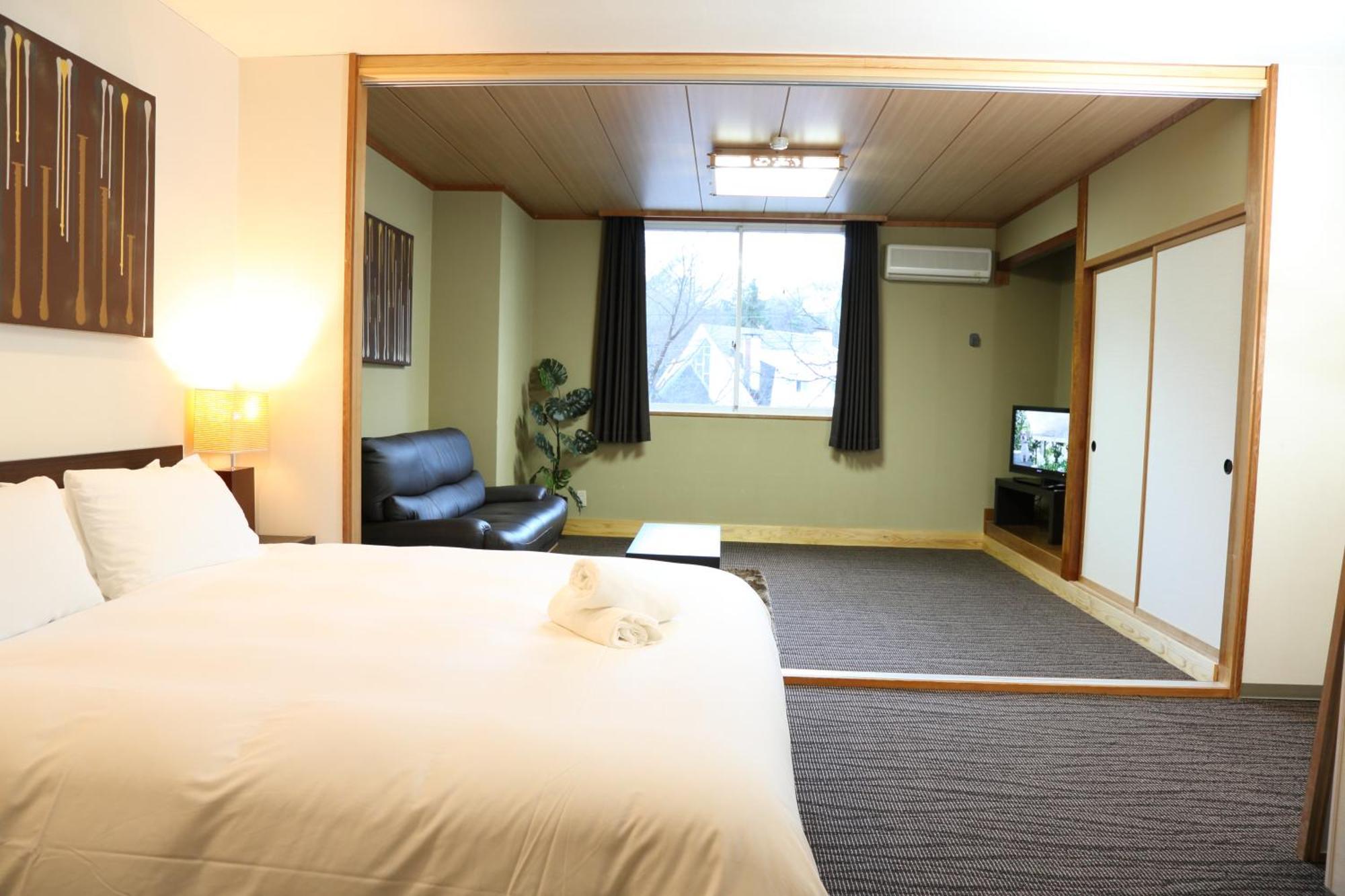 Hakuba Echo Hotel And Apartments Стая снимка